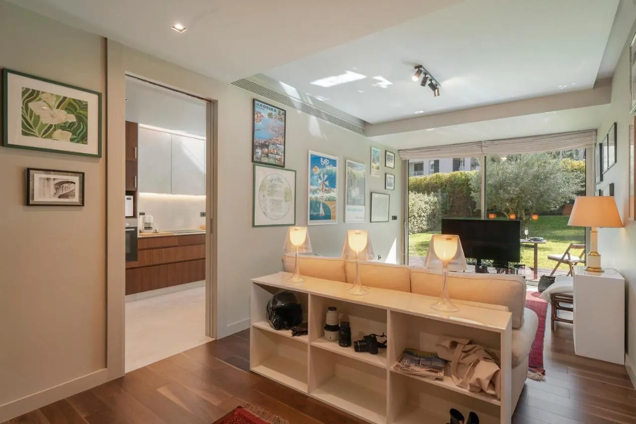 Savoy Residence Casa Branca I By An Island Apart Funchal  Funchal (Madeira)